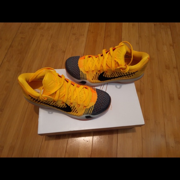 Kobe Low Elites - Picture 4 of 6